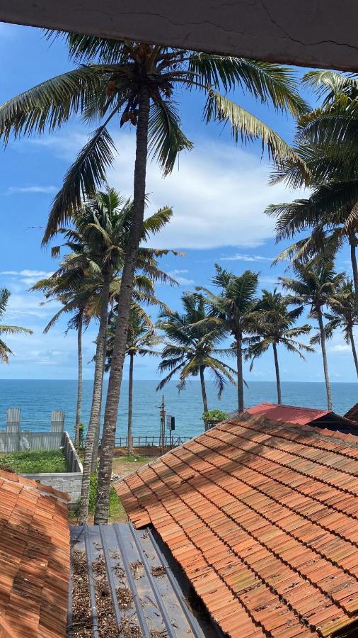 Paradise Inn Beach Resort Varkala Exterior photo