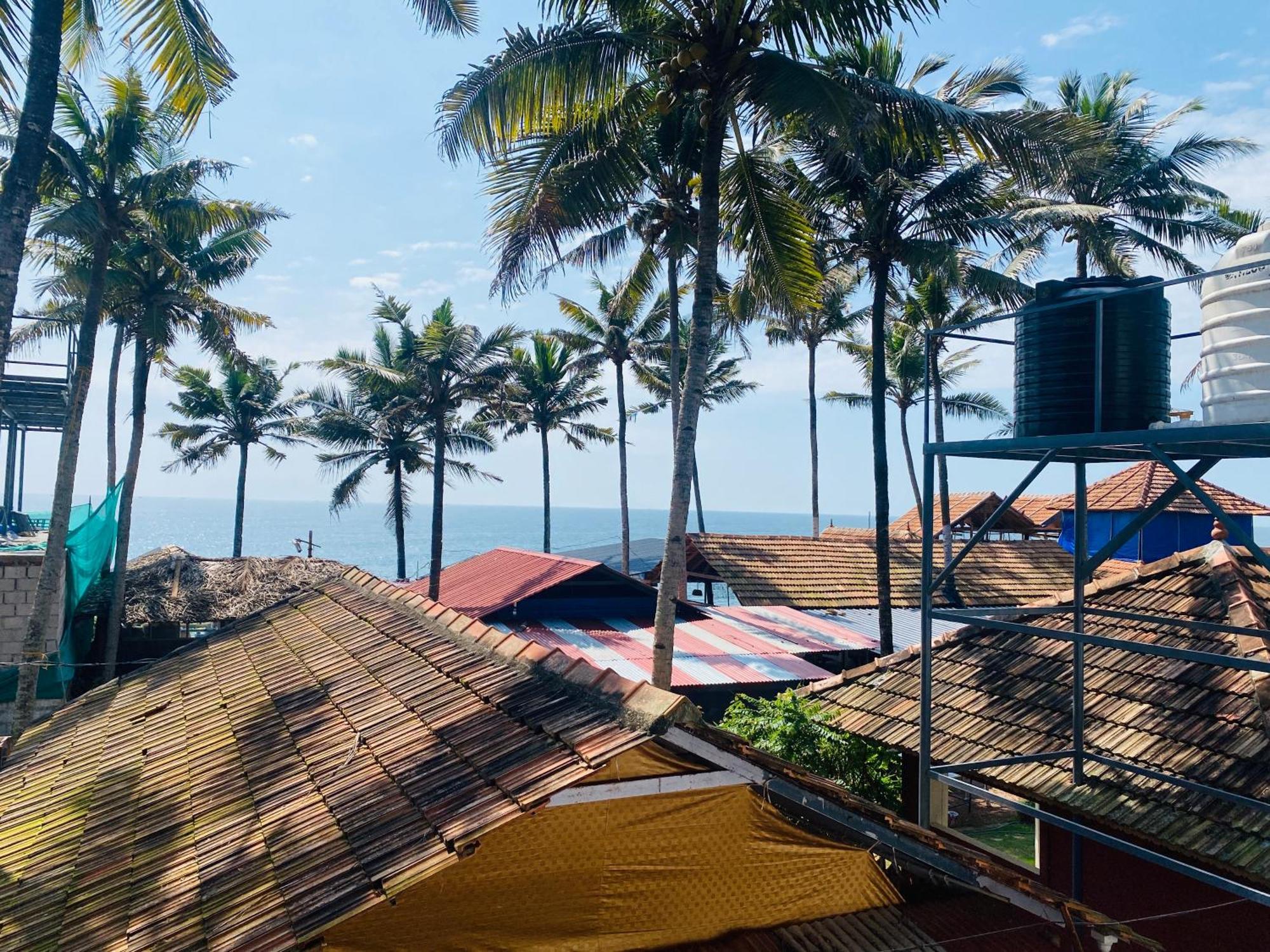 Paradise Inn Beach Resort Varkala Exterior photo
